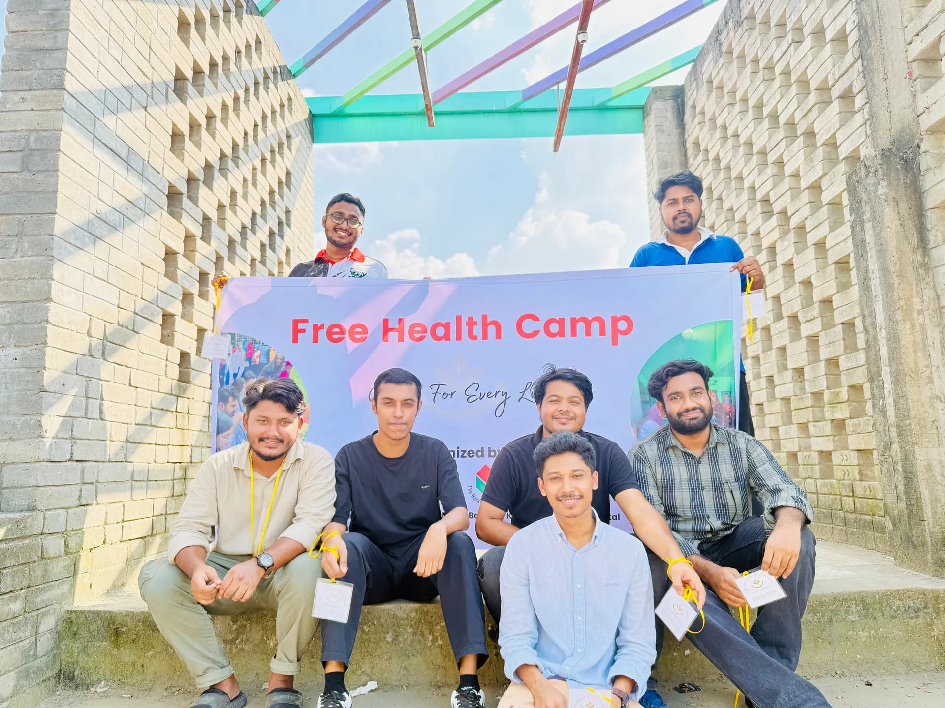 DUA volunteers